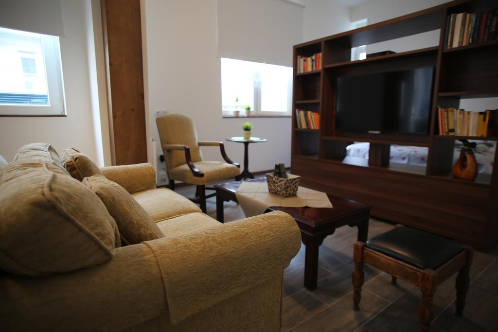 Del Toro Apartment Skopje Ruang foto